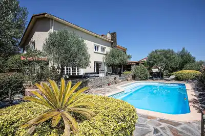 Image de Cat Love - Piscine Privée