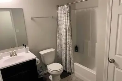 Image de Skyline East: New 3 Br / 2 Ba home near park & Osu