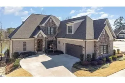Image de Enjoyable 4-bedroom house with Ac in Simpsonville
