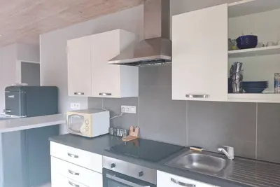 Image de Appartement Entre Terre Et Mer Dans Une Petite Cite De Caractere