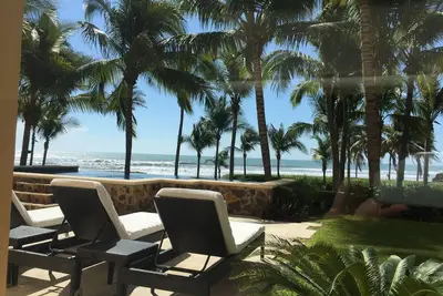 Image de Real Beachfront paradise apartment