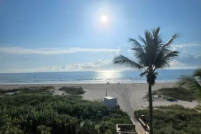 Image de Charming 1-bedroom condo in wonderful Cocoa Beach with Ac, fitness room