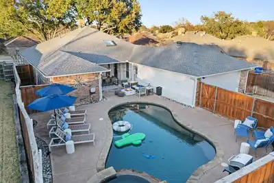 Image de Lone Star Retreat - Game Room - Pool - Spa