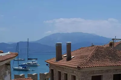 Image de Lepanto Port Vibes – Sea & Castle View Apartment in the heart of town