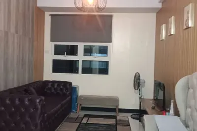 Image de Chic 1-bedroom with Ac and fitness room in vibrant Pasay City