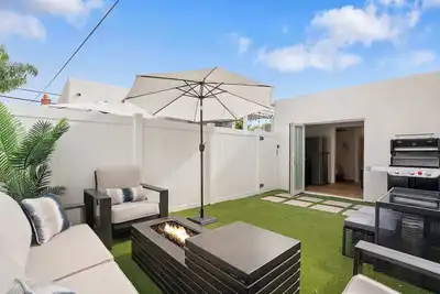 Image de La Jolla Beach Villa - Walk to Windansea Beach