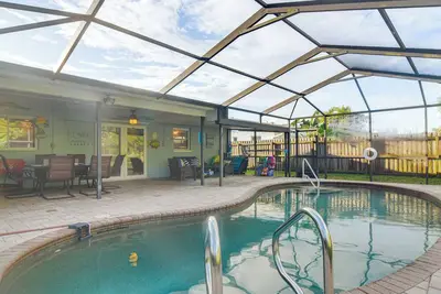 Image de 6 Mi to Clearwater Beach: Home w/ Furnished Lanai