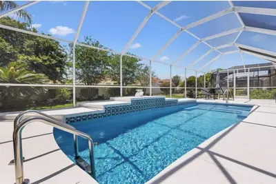 Image de 3/2 w/ Pool in The Village of Santo Domingo