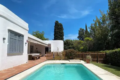 Image de Unique front line golf villa in Marbella