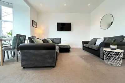 Image de Spacious 2bed Apartment~Parking~Close to Seafront