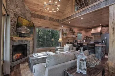 Image de Ever imagined living in a treehouse as a kid?