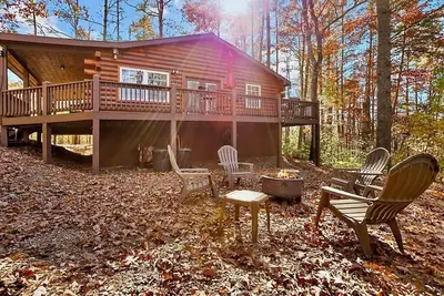 Image de Cozy, Fire pit, Close to Hikes & Downtwn, Dogs Ok