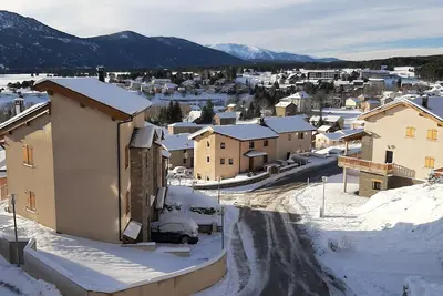 Image de Grand duplex 10 pers. – Vue Capcir, terrasse, garage – 5 min pistes & village