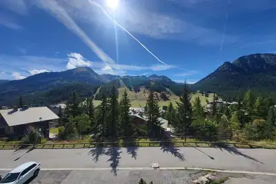 Image de 1er étage, vue village, balcon, télévision, casier à ski, 42m², Montgenèvre