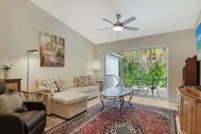 Image de Close to Beaches, Downtown, everything Sarasota