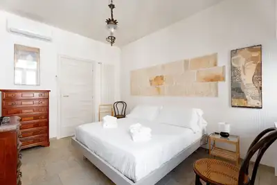 Image de Napulè by Monholiday