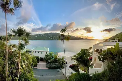 Image de 4br Villa w/ Private Magens Bay Beach Access - Seas The Bay, Stunning Views