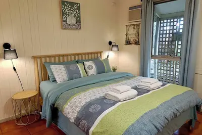 Image de TimberLoo Cottage 6 (1 Queen Bed) Spa & Wood Stove