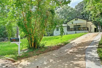 Image de Modern Home w/ Yard Near Atl Attractions!