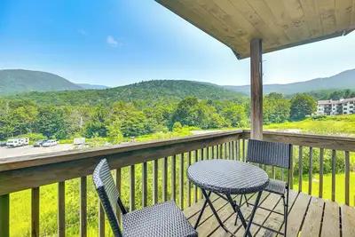 Image de Walk to Bolton Valley Resort: Condo w/ Mtn Views!