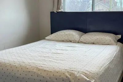 Image de Cozy Room Bow River: Shared Amenities House