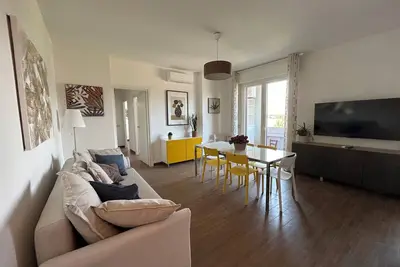 Image de Ideal family apartment in north Rome area with parking space and balcony