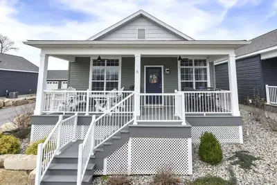 Image de Beautiful Waterview at Baypoint 3 Bedroom Home in Marblehead on Lake Erie