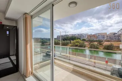 Image de Seaside Comfort in Marsascala, 2br with Balcony!