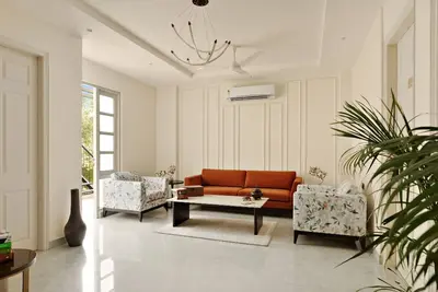 Image de Jamunvilla, 4-Bhk  Vyapaar Kendra, C 1081 A Sushant Lok 1 Gurgaon Haryana 122009