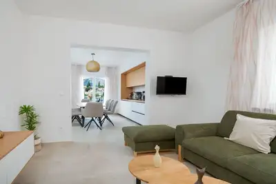 Villa Senka - Four Bedroom Villa