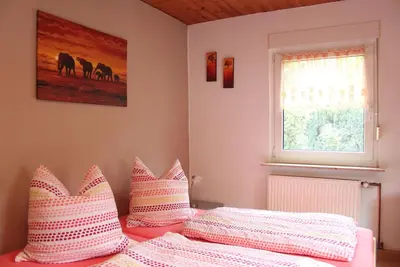 Image de Living in the countryside - but central