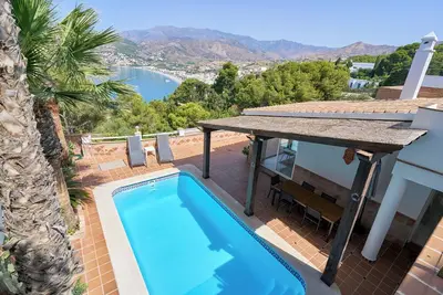 Image de Villa « Bahía Azul » avec vue sur la mer, Wi-Fi et climatisation