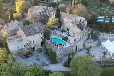 Image de Domaine Le Clos D'Hullias / 30 people - 2 pools - Weddings