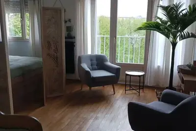 Image de Bayard : Appartement avec Vue, Parking, et Local à Vélo