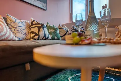 Image de Modern Contractor 2br Apartment • Sleeps 4-6 With Parking Portsmouth Airbnb