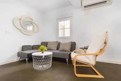 Image de Appartement 'Moderno Y Luminoso' avec Wi-Fi et Climatisation