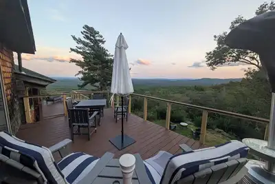 Image de Secluded 3br w/ Private Pool & Epic Views – 10 Mins to Woodstock