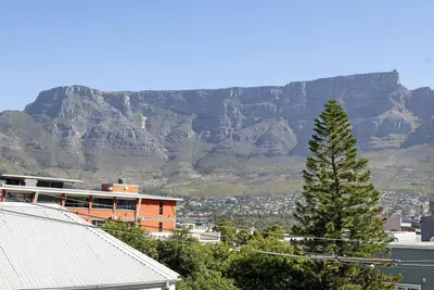 Image de Bo-Kaap 2bd Beauty w/Patio&Views