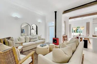 Image de Modern 4-Bed Villa Green Point w patio & Parking