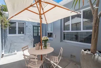 Image de Contemporary 2 Bedroom House in Green Point