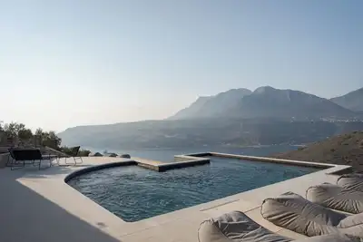 Image de The One Limeni Residence One