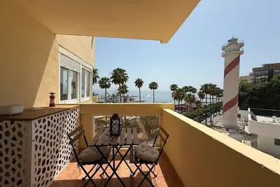 Image de Beachfront 2-Bedroom Apartment – Prime Location