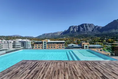 Image de Newlands Peak Modern 1br - Pool & Gym & Workspaces