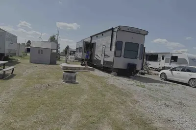 Image de 2 Bedroom Standard Resort Cottage in the maitland shores campground