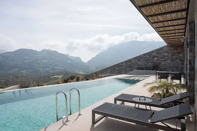 Image de Neromai Cave Luxury Villa Two