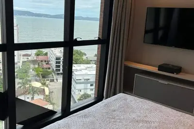 Image de Comfort and coziness just steps from the Sea!