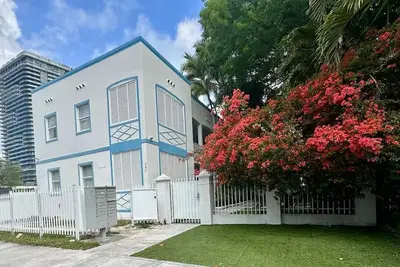 Image de Charming Studio with Ac in vibrant Miami - Wynwood