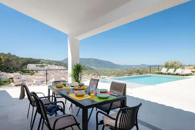 Image de Casa La Bodega - Trois Chambres Villa, Couchages 6