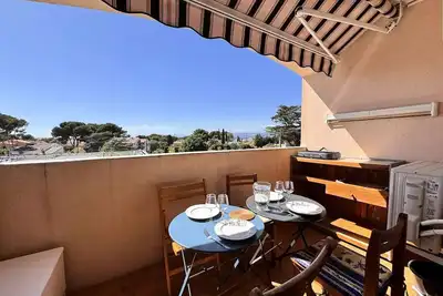 Image de Appart Studio cabine 4 couchages Six Fours Les Plages