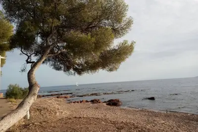 Image de Studio La Mer à pied à Boulouris - 83700 Saint Raphaël